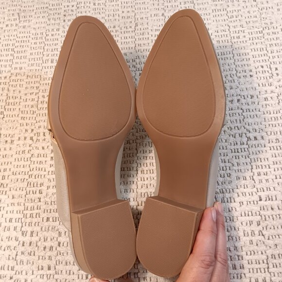 Maurices women's 'Isabel' gold shimmer low heel mules sz 8.5 M - Picture 9 of 13